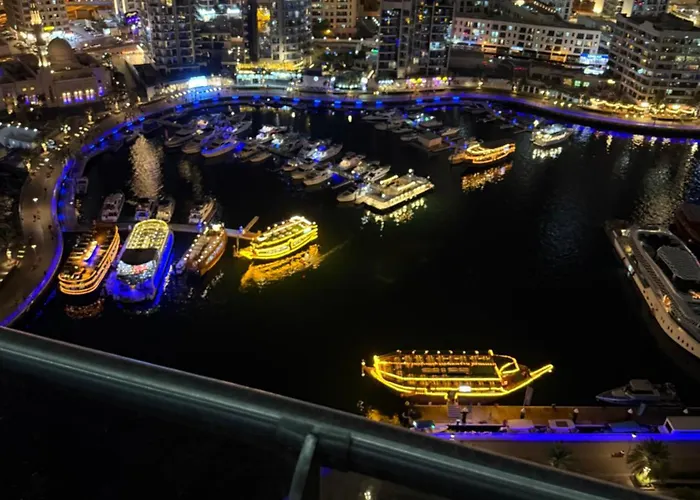 Sparkle Towers By Swarovski - Dubai Marina - High Floor - Beach Resort Sunset View